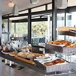 Alcyon 酒店 维琪奥港